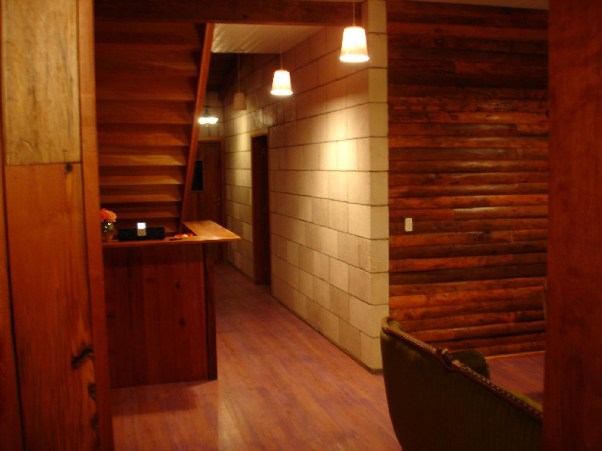 Wesley House Hosteria Boutique San Martín de los Andes Eksteriør billede