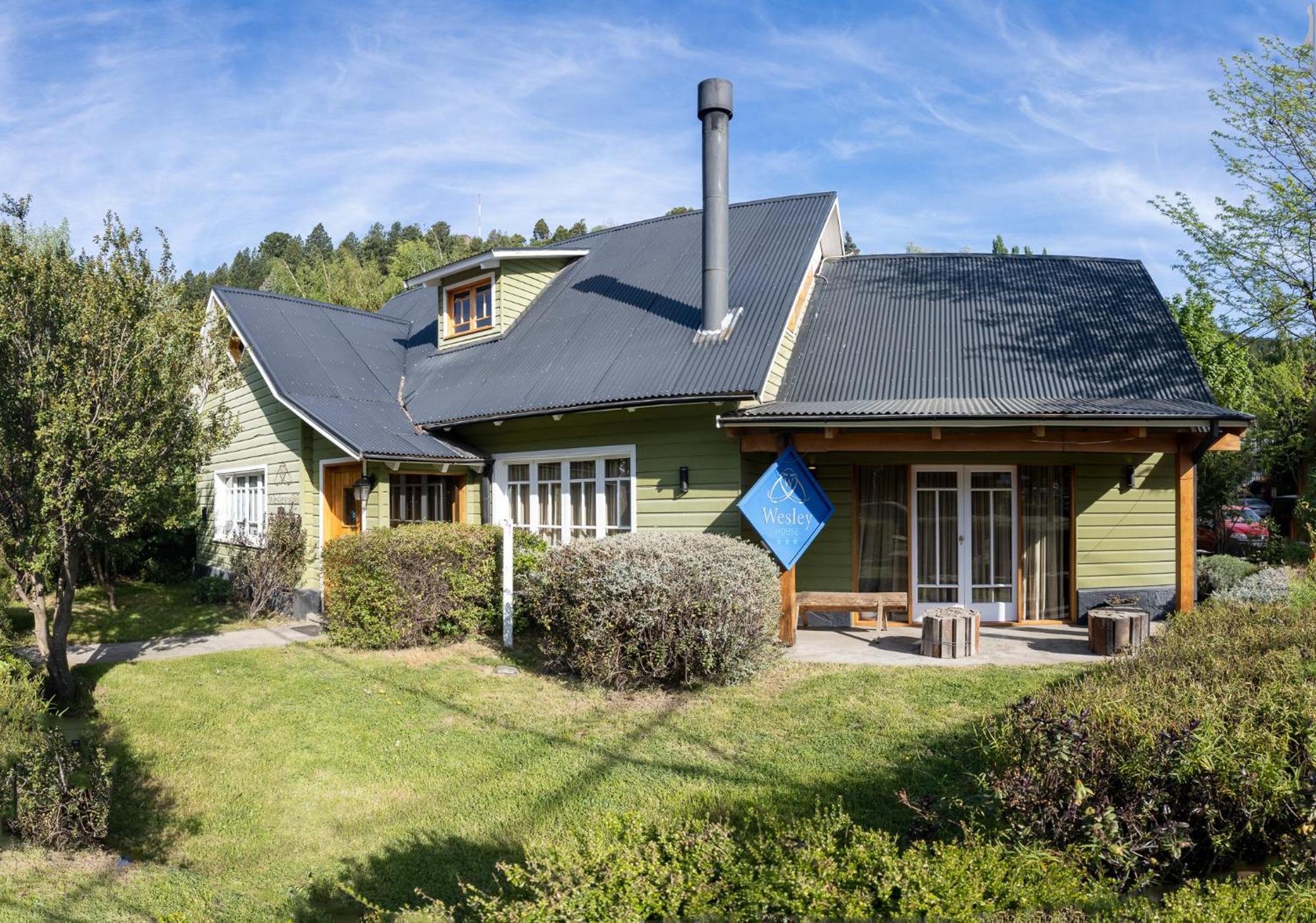Wesley House Hosteria Boutique San Martín de los Andes Eksteriør billede
