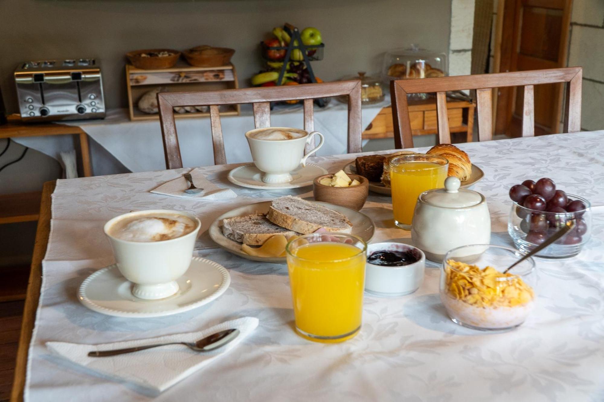Wesley House Hosteria Boutique San Martín de los Andes Eksteriør billede