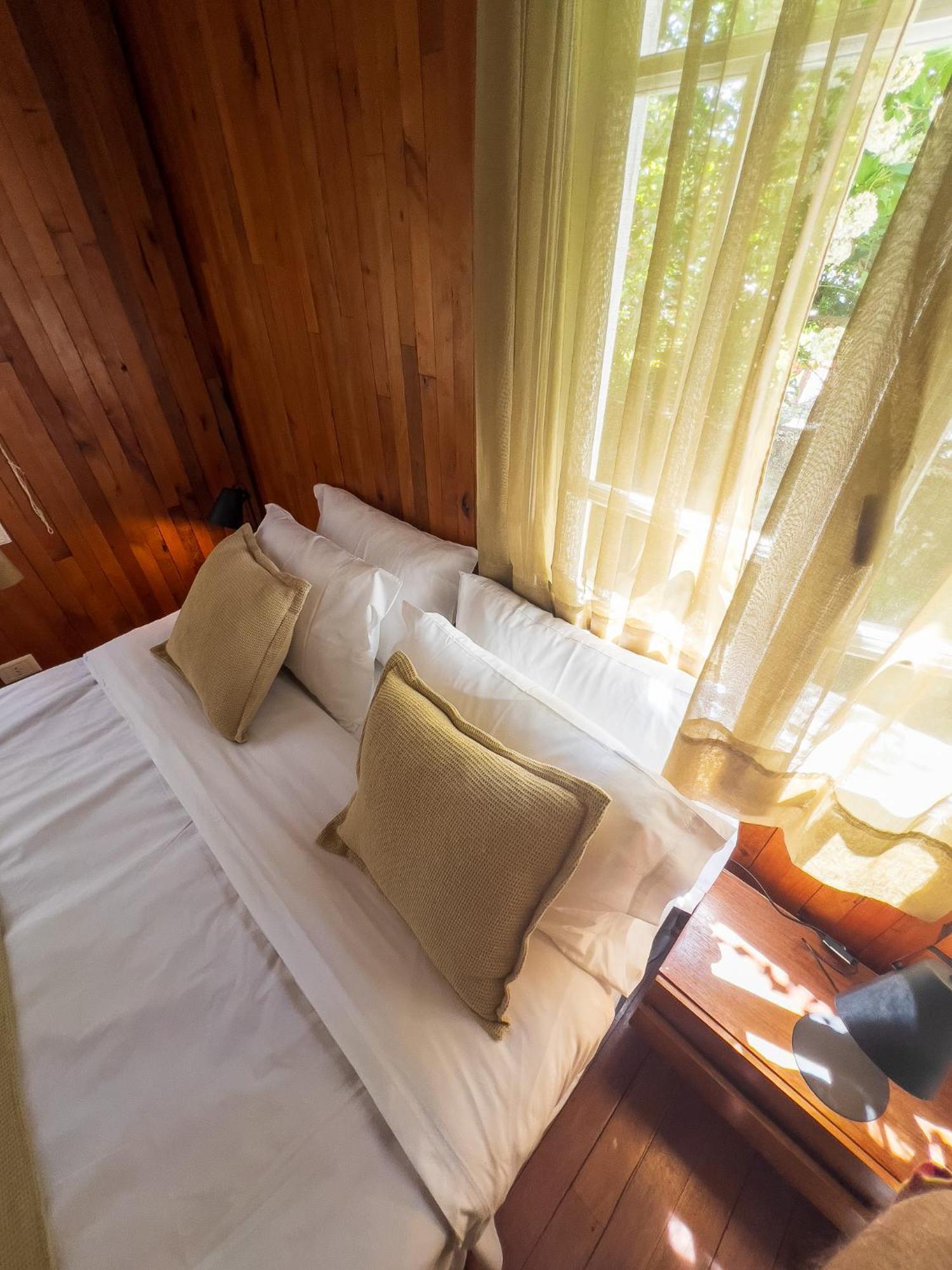 Wesley House Hosteria Boutique San Martín de los Andes Eksteriør billede