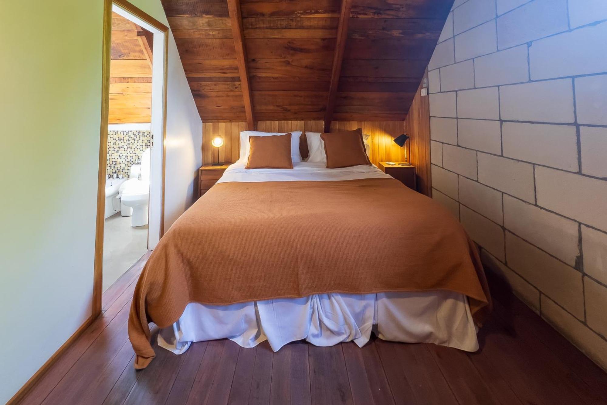 Wesley House Hosteria Boutique San Martín de los Andes Eksteriør billede