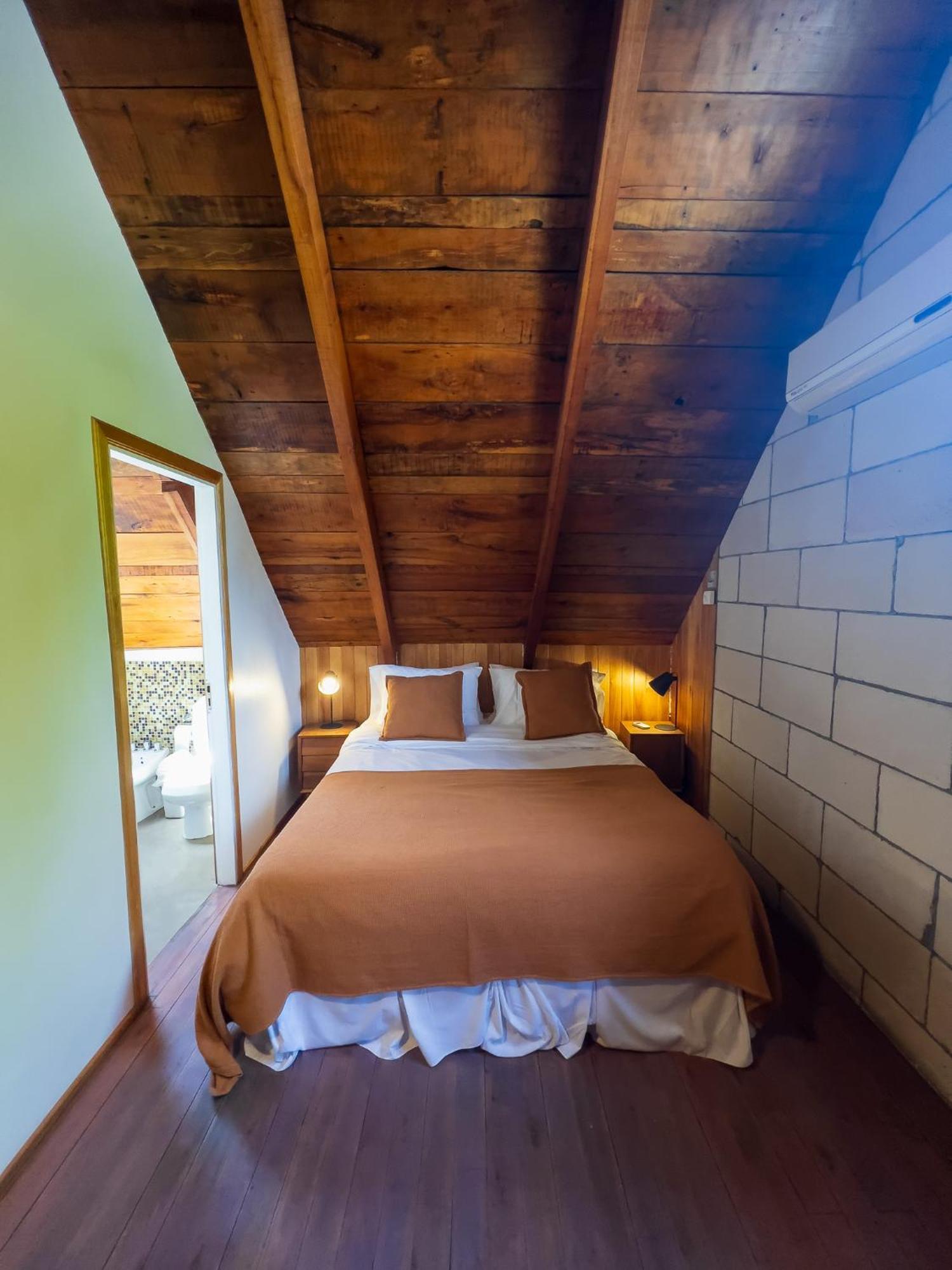 Wesley House Hosteria Boutique San Martín de los Andes Eksteriør billede